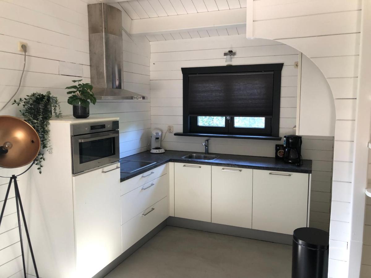 De Genten 2, Vakantiewoning Met Jacuzzi En Sauna เออร์เมโล ภายนอก รูปภาพ